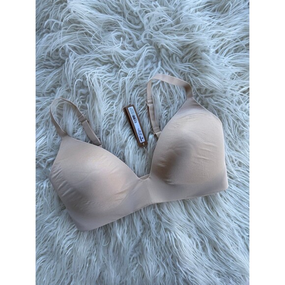 Skims Wireless Lightly Lined Bra Sand Size 36DD - Picture 3 of 7